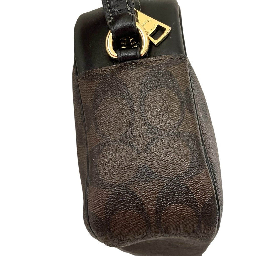 Coach Jamie Camera Bag in Signature Canvas - Picture 8 of 13
